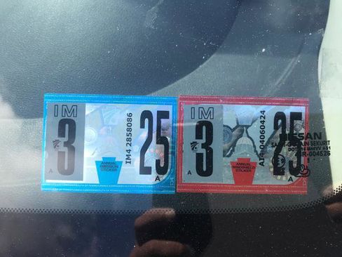 Used 2016 Nissan Versa SV image 12