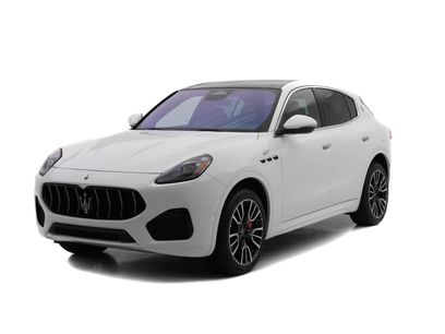 New 2024 Maserati Grecale GT