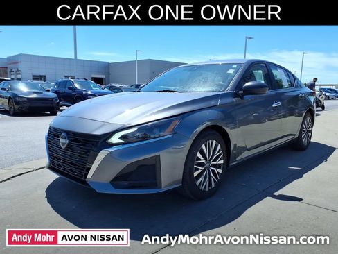 Used 2024 Nissan Altima 2.5 SV FWD image 4