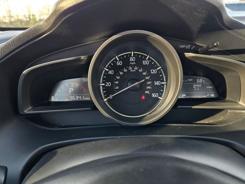 Used 2017 MAZDA MAZDA3 Touring image 34