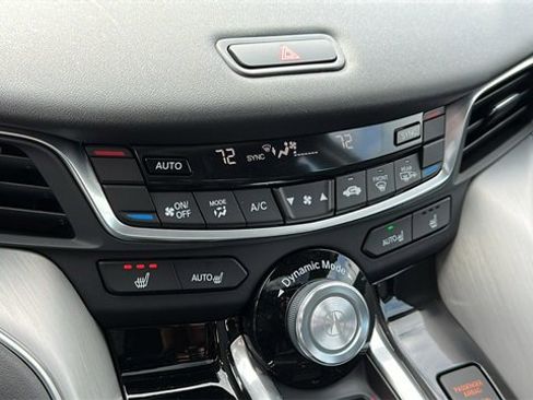 Used 2025 Acura TLX w/ Technology Package image 20