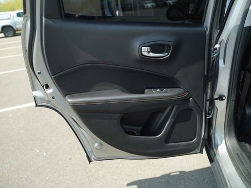 Used 2020 Jeep Compass Latitude w/ Cold Weather Group image 16