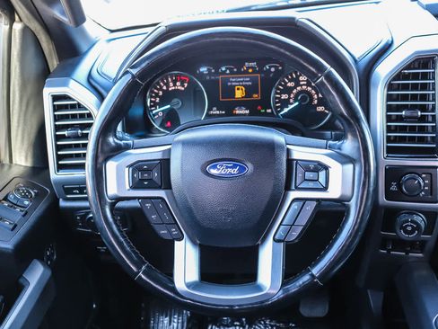 Used 2019 Ford F150 Platinum w/ Equipment Group 701A Luxury image 17