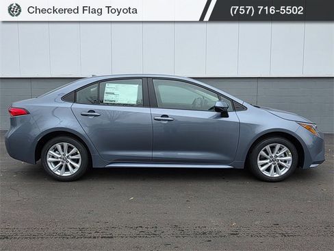 New 2026 Toyota Corolla LE image 2