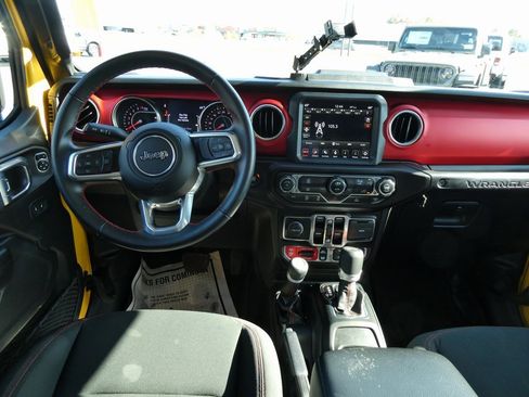 Used 2021 Jeep Wrangler Unlimited Rubicon w/ Dual Top Group image 18