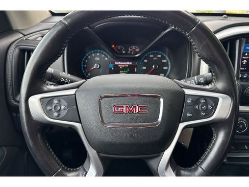 Used 2020 GMC Canyon SLE image 23