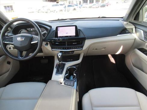 Used 2023 Cadillac CT4 Luxury w/ Sun And Sound Package RWD image 14