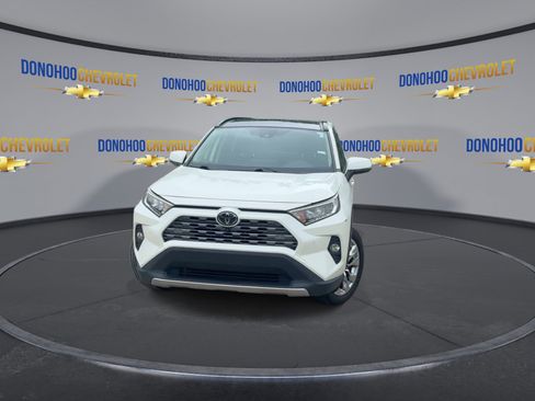 Used 2019 Toyota RAV4 Limited w/ Advanced Technology Package FWD image 7