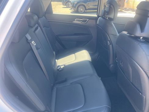 Certified 2023 Kia Sportage EX FWD image 14