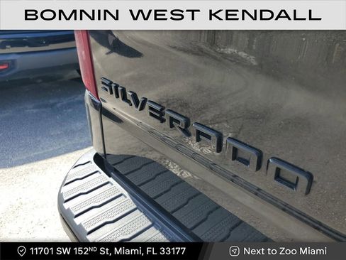 Certified 2025 Chevrolet Silverado 1500 High Country w/ Midnight Edition image 12