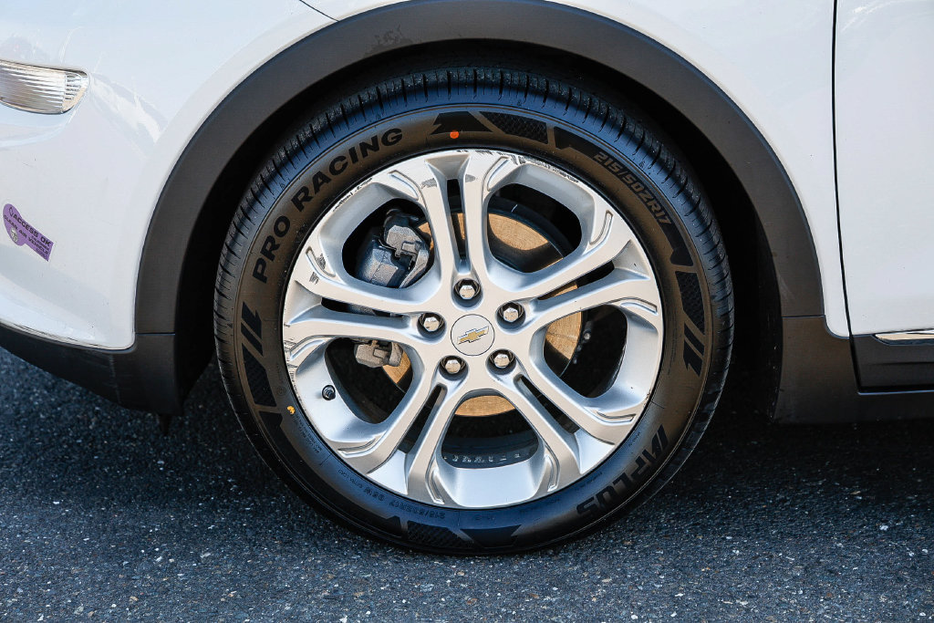 Used 2019 Chevrolet Bolt LT FWD image 12