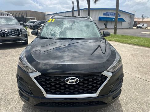 Used 2021 Hyundai Tucson Value w/ Cargo Package FWD image 2
