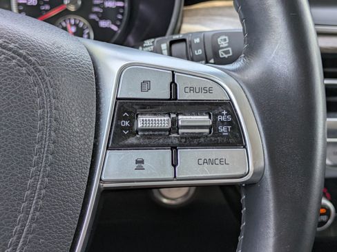 Certified 2022 Kia Telluride EX w/ EX Premium Package FWD image 22