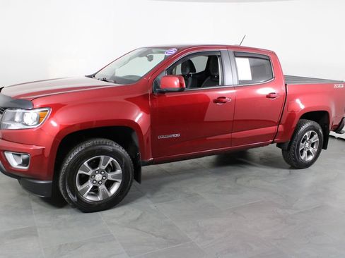 Used 2017 Chevrolet Colorado Z71 image 11