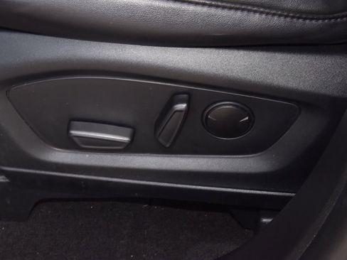 Certified 2023 Ford Explorer XLT w/ Equipment Group 202A image 36