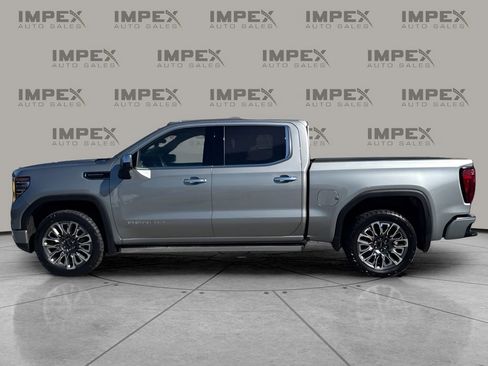 Used 2023 GMC Sierra 1500 Denali Ultimate AWD/4WD image 2