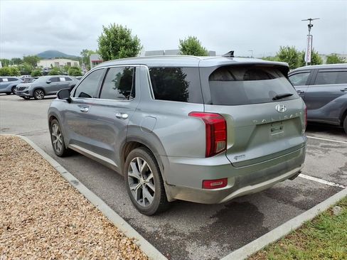 Used 2020 Hyundai Palisade SEL FWD image 3