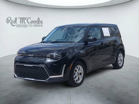 Used 2025 Kia Soul LX w/ LX Technology Package FWD image 1