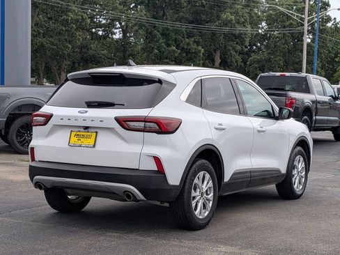 Used 2024 Ford Escape Active AWD/4WD image 7