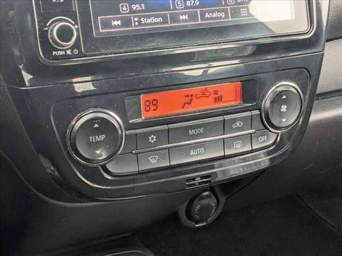 Used 2022 Mitsubishi Mirage ES image 11