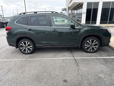 Used 2023 Subaru Forester Limited AWD/4WD image 4