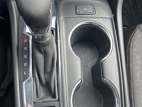 Used 2022 Chevrolet Equinox LT image 18