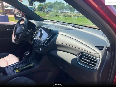 Used 2024 Chevrolet Equinox RS w/ RS Leather Package AWD/4WD image 5