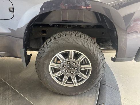Used 2024 Chevrolet Silverado 1500 Custom Trail Boss AWD/4WD image 39