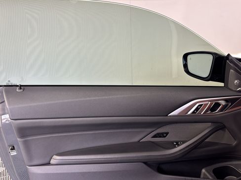 Used 2024 BMW M4 Competition RWD image 13