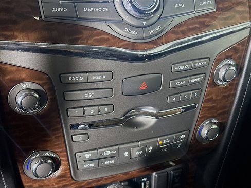 Used 2020 Nissan Armada SL w/ Premium Package image 23