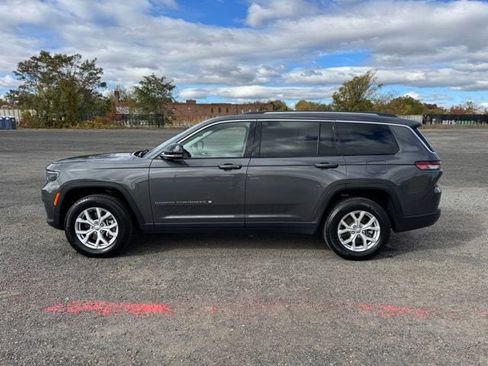 Used 2021 Jeep Grand Cherokee L Limited image 2