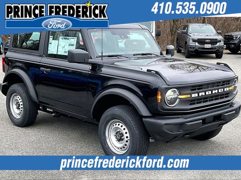 New 2025 Ford Bronco 2-Door image 1