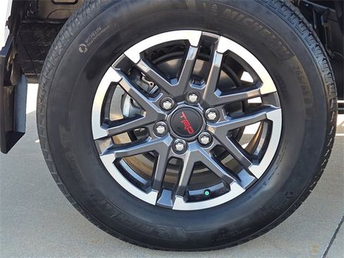 Used 2024 Toyota Tacoma TRD Sport image 10