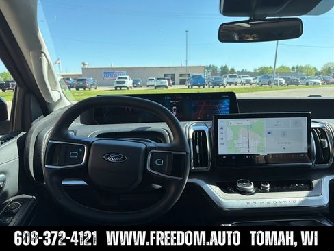 Used 2026 Ford Expedition Max Platinum AWD/4WD image 13