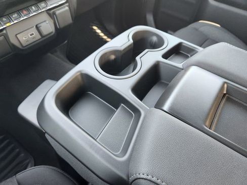 New 2026 Chevrolet Silverado 1500 Custom RWD image 18