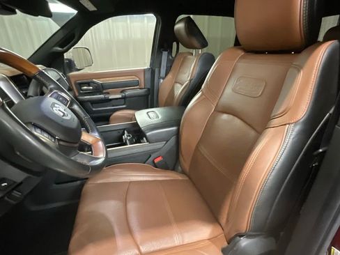 Used 2019 RAM 3500 Limited image 10