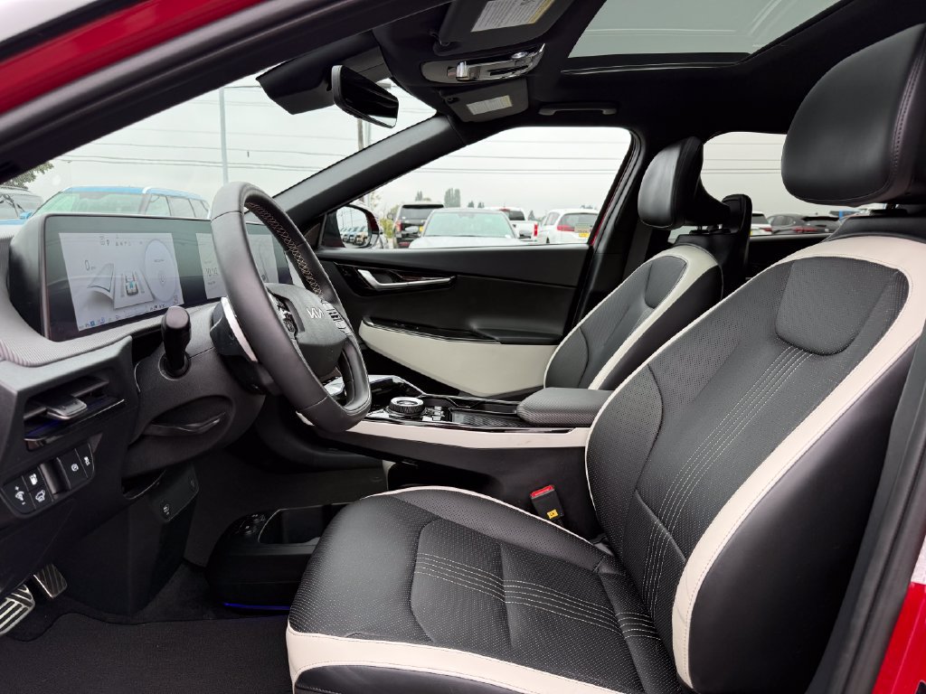 Certified 2023 Kia EV6 GT-Line AWD/4WD image 16