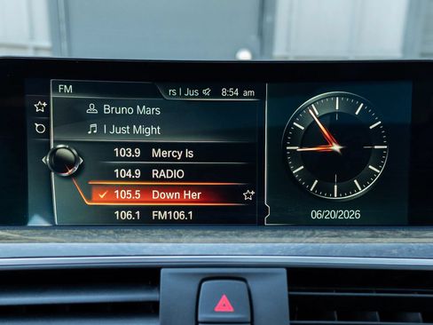 Used 2017 BMW 330i xDrive Sedan AWD/4WD image 21