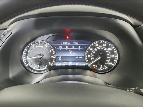 Certified 2024 Nissan Armada SV w/ Cargo Package AWD/4WD image 23