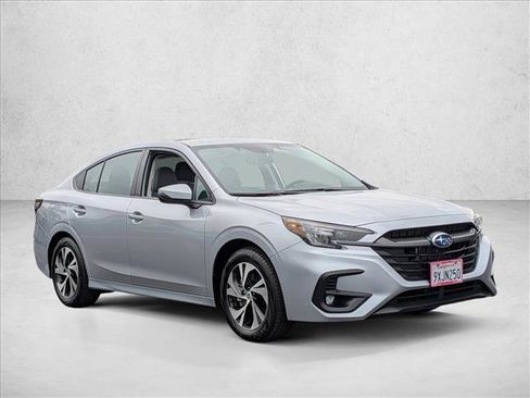 Certified 2025 Subaru Legacy Premium AWD/4WD image 4