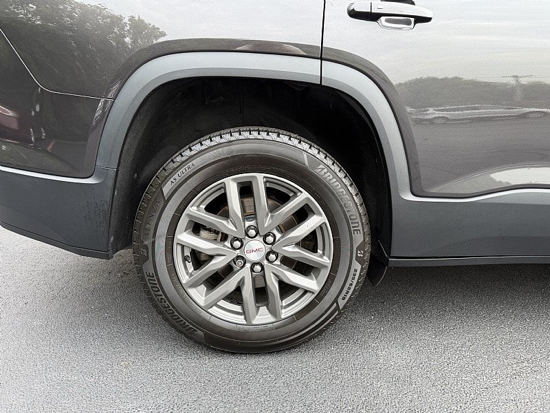 Used 2018 GMC Acadia SLT FWD image 8