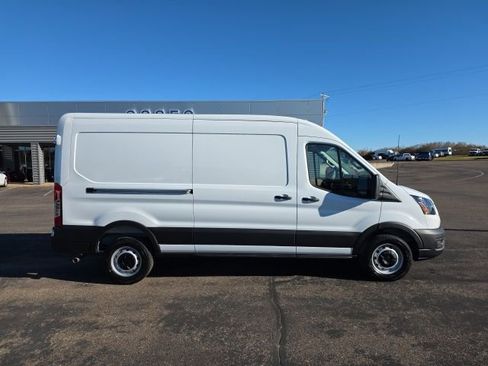New 2026 Ford Transit 250 148 Medium Roof w/ Load Area Protection Package image 6