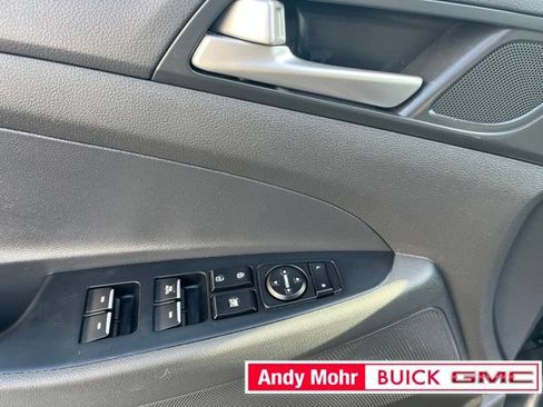 Used 2019 Hyundai Tucson Limited AWD/4WD image 26