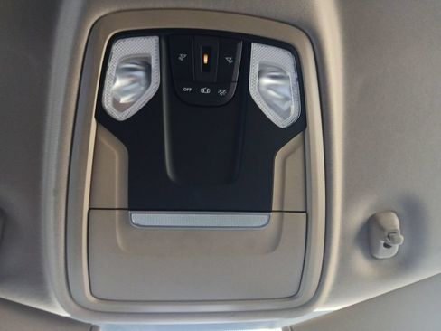 Used 2019 RAM 2500 Tradesman RWD image 7