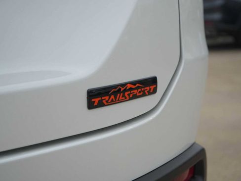 New 2025 Honda Pilot TrailSport image 8