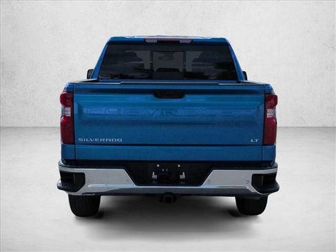 Used 2025 Chevrolet Silverado 1500 LT w/ Safety Package AWD/4WD image 7