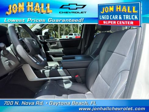Used 2025 Toyota Sequoia Platinum AWD/4WD image 20