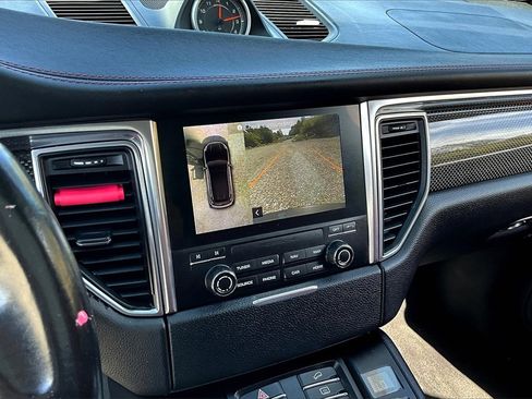 Used 2017 Porsche Macan GTS image 20