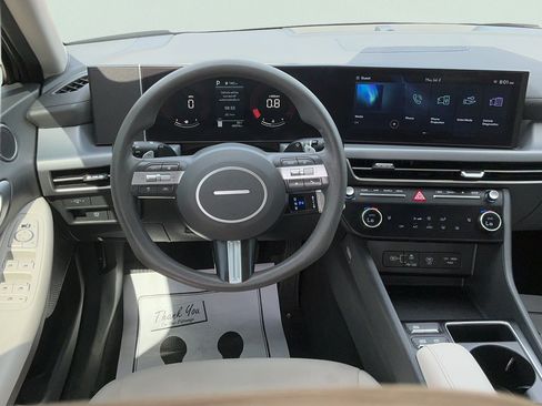 Used 2025 Hyundai Sonata SEL FWD image 15