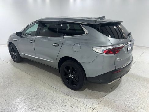Used 2023 Buick Enclave Essence w/ Sport Touring Edition FWD image 3